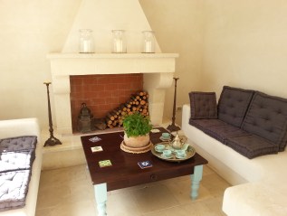 Reservations, prices & other useful&nbsp;information